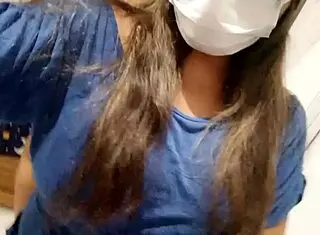 hermanastra, complaceme tocandote tetas y vagina tan tentador!