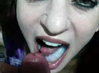 Raven Milf Delivers Sexy Oral Creampie Cumshot Finish