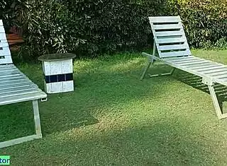 that 18yr boy romps with hot model by the pool