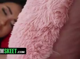 Teen Nia Bleu Rides Preston Parker Curves Reality Titty Fuck Shower