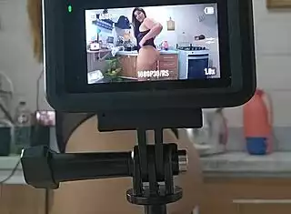 eu era tão santinha... ele me convenceu a cornoar ele agora aguenta aí!