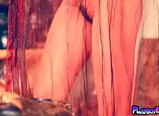 passionate chinese teen wu muxi strips to reveal hairy pussy