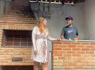 boss lady lures builder alone to bathroom for pussy play