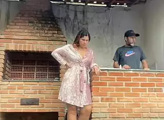 boss lady lures builder alone to bathroom for pussy play