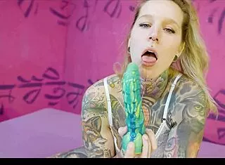 Tattooed Goth Punk Deepthroats Monster Cock Hard DP Anal Gape Toys