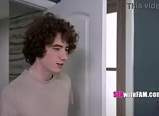 Step Bro's Monster Cock Buzzes Petite Sis to Creampie!