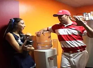 alexis love licks ice cream then fingers milf pussy on bed