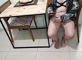 She Ordered A Motoboy WITH DIRTY INTENTIONS And Fucked Him Hard