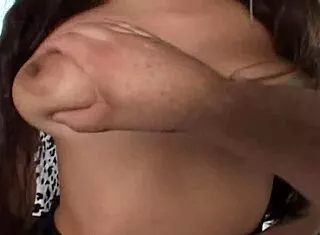 alexis love licks ice cream then fingers milf pussy on bed