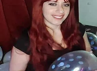 Shyyfxx bursts balloons riding big ass looner fetish