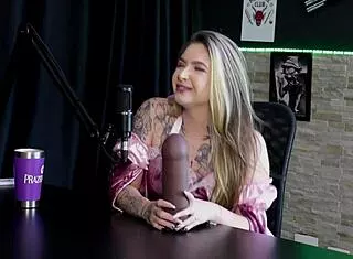 loira safada boquete em dois paus pelada buceta peitos raphaela savanah halloween