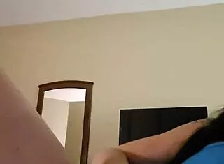 Coquine Emy Angel Teases Her Petite Tight Pussy On Live Webcam Chat