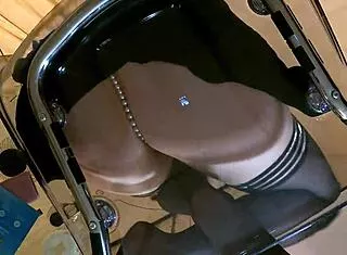 whoa try-on with my huge naturals n ass... turns porn?