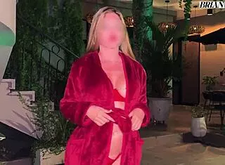 Mature colombian blonde big ass seduces poolside pov cowgirl ride