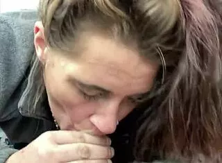 street hooker deepthroats customer cock swallowing all cum in car