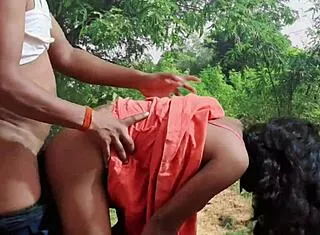devar pounds bhabhi's huge ass hard in early morning outdoor fuck