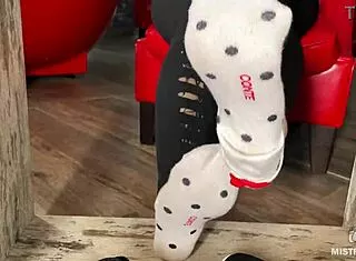 goddess teases wrinkled toes in socks then barefoot under desk