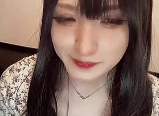 i... i love watchin' this cute japanese shemale stroke her cock sooo hot