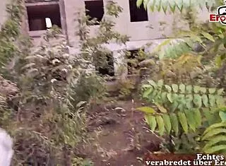 hey shy student tourist wanna try outdoor fuck with me?