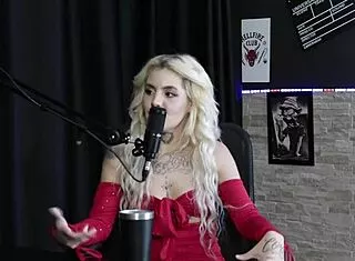 Brazilian Blonde Fisting Fetish Vomits On Cock Dreaming Of 25 Cum Facials