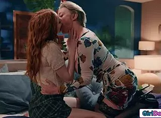 redhead's nipples yanked while milf facesits her hard 😈💦