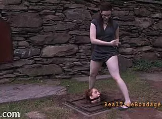 i'm tied up tight in sadomasochism ropes
