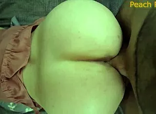 homemade wife shakes ass takes huge creampie cum in pussy closeup