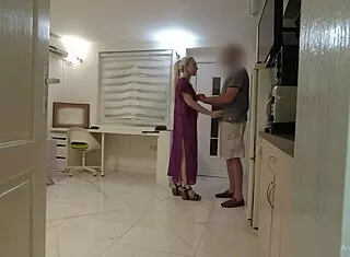 omg cute delivery guy brought flowers so i dropped to my knees for his throbbing cock blowjob