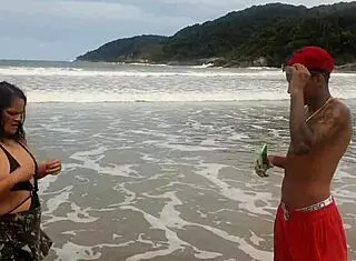 Beach Toy Sparks Instant Fat Pussy Offer