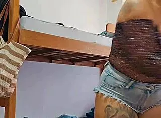 doing live with shorts shoved deep in my ass