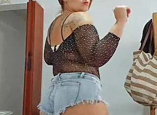 doing live with shorts shoved deep in my ass