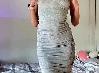 babe can i call you daddy while i cum on this dildo joi