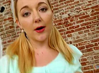 BLONDE IRIS ROSE PUMPS CUMSHOT FACIAL HANDJOB POV