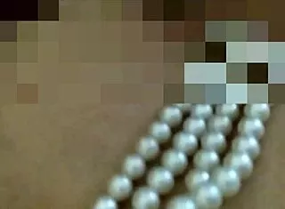 Desi Bhabhi Screams Through Wild Fucking and Sucking!