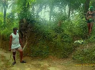 bush bbw kings wife fucked raw in village hairy pussy ritual 🔥😏