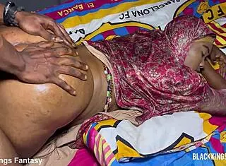 Cheating Muslim Wife Tempts Forbidden Lust