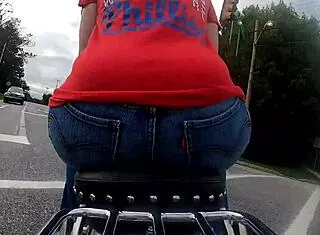 Damn! Big Ass Milf Flashes Motorcycle GoPro Pt 1