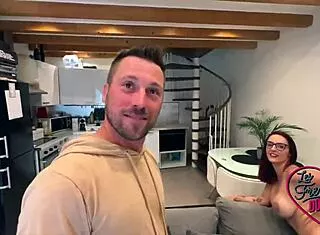 lola perverse aux gros seins begs for hard anal slut fuck from european sexy amateur