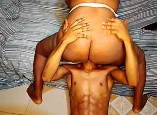 deep anal finger during ebony facesitting pussy squirt