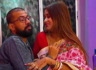 desi wife seduces hubby anniversary fuck creampie 😍💦. romantic missionary squirt hindi moans