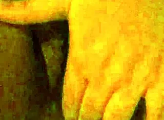 opening my wet virgin pussy for licking 👅💦