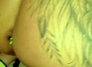 Milf bodybuilder squirts on huge dildo while deepthroating it roughly