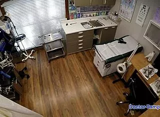 DR TAMPA - TRUMP THESE BITCHES PRISON SPANKING DONNA LEIGH