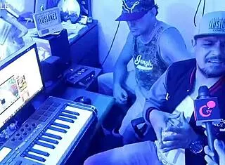 from bus singer to master composer now dominating 😈🎤