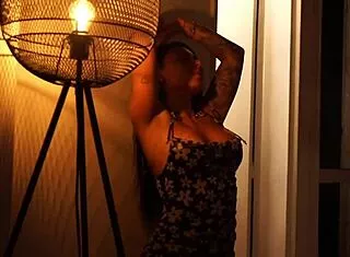 polvo eres she strips teases oils up latina style