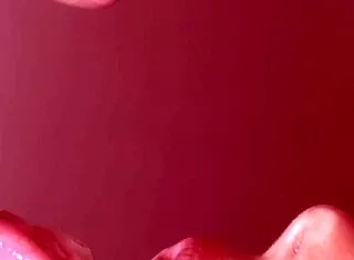 STEP SISTER SWALLOWS FIRST TIME FACIAL CUMSHOT!