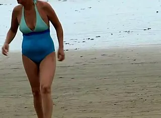Stepmom trims hairy pussy lips for skimpy beach bikini tease