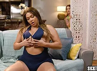 Big Tits Lesbian Fucks Roommate Licks Pussy Muff Diving Cunilingus