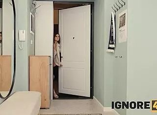 i ignored 4k it's late but this flexible russian teen pussy is great