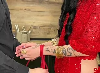 Watch this pakistani mother-in-law get fucked after one glance fantasy.